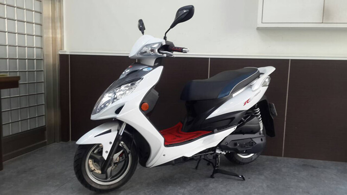 流當機車-光陽KYMCO 雷霆 150 雙碟-4