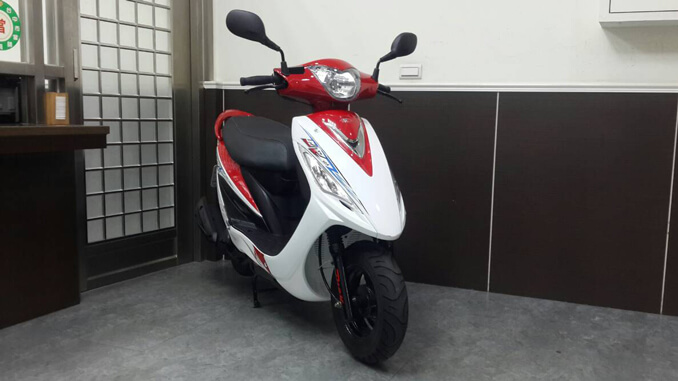 流當機車-光陽KYMCO GP 125 碟煞-1