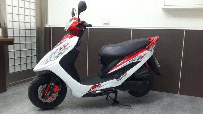 流當機車-光陽KYMCO GP 125 碟煞-3