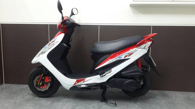 流當機車-光陽KYMCO GP 125 碟煞-4